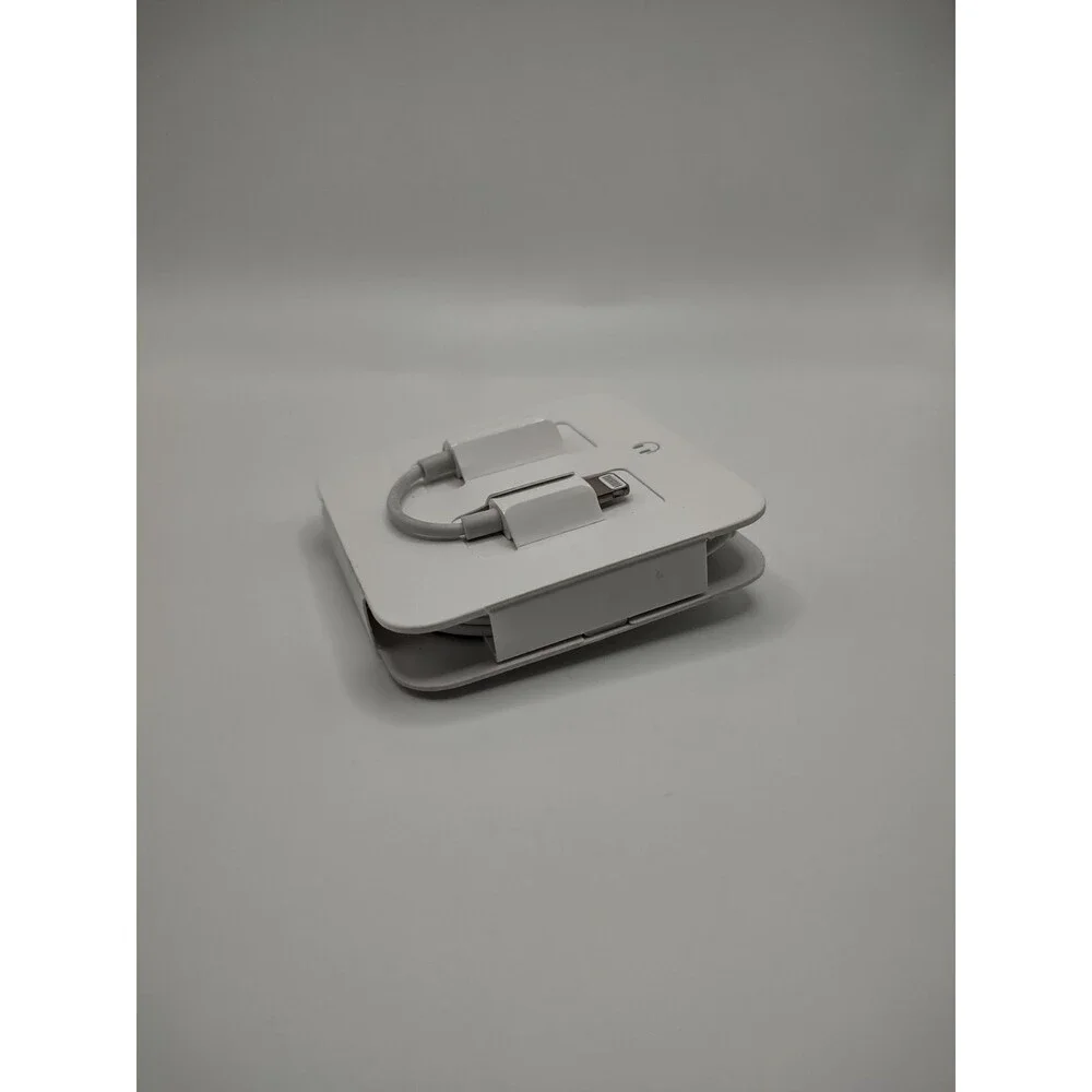 Apple Earpods OEM Earbud Headphones Wired - Lightning Connector T37